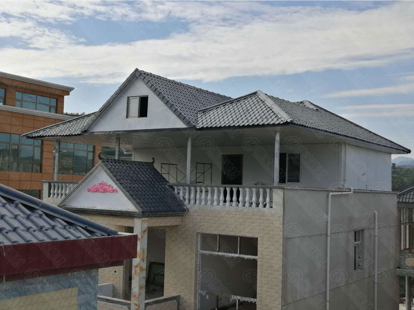 甘肅隴南別墅型樹(shù)脂瓦效果圖